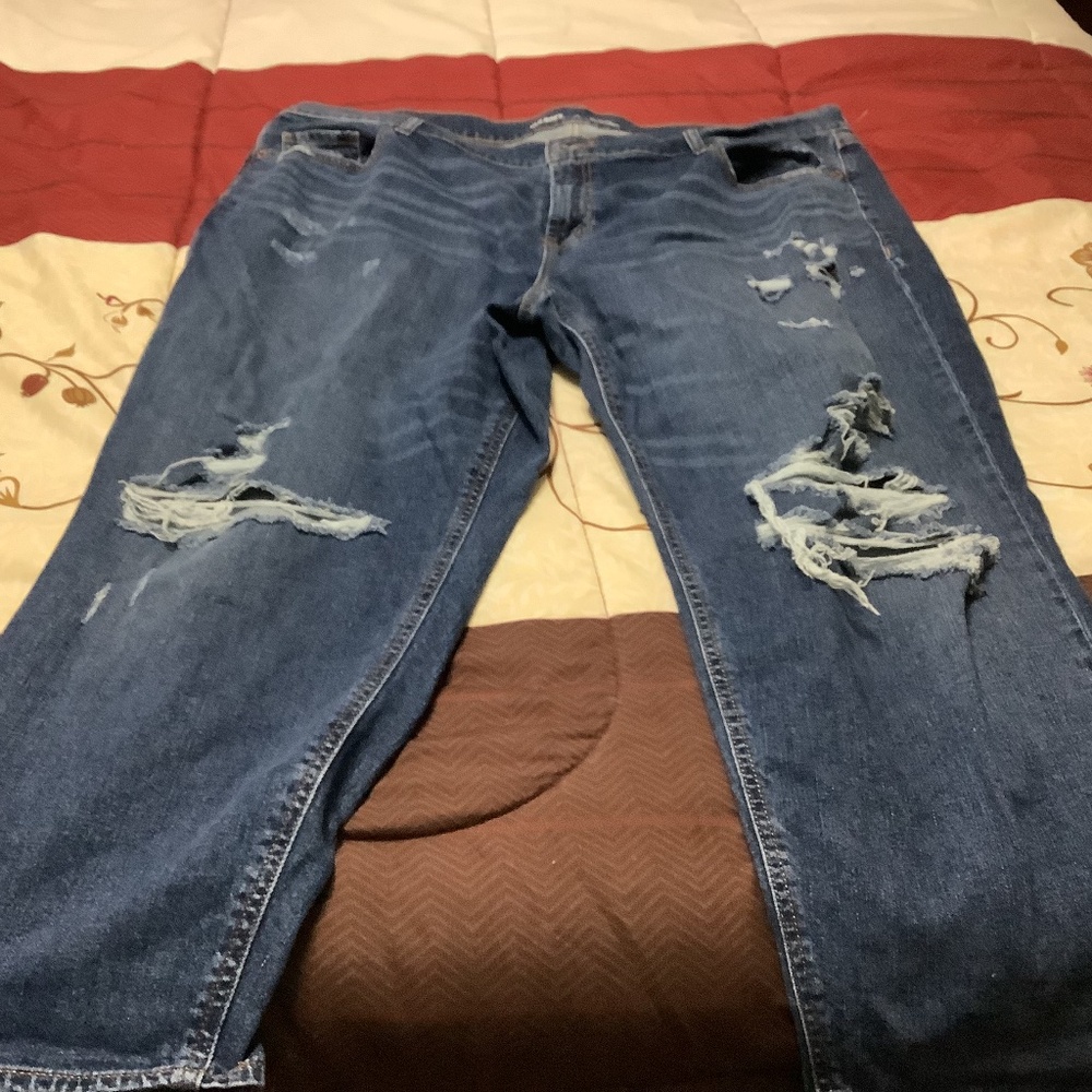 Old navy cropped jeans
